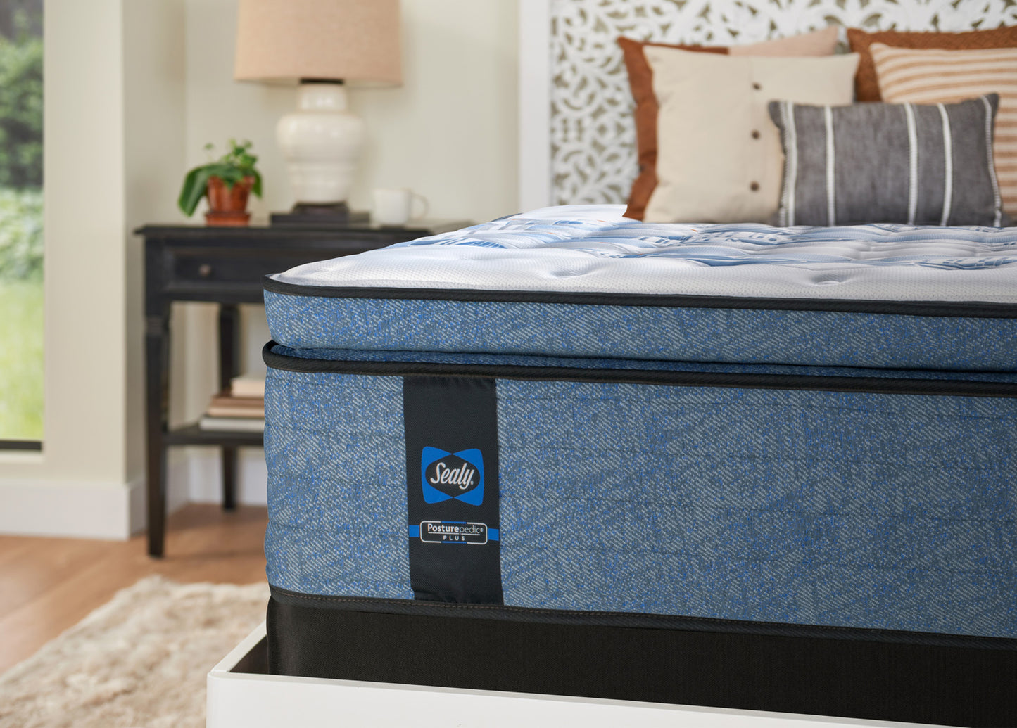 Sealy 1200s Taryn Euro-Pillow Top Posturepedic Plus -Soft 15..5"